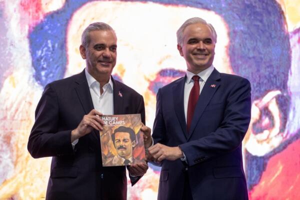 Presidente Abinader participa en acto de conmemoración por natalicio de Hatuey De Camps