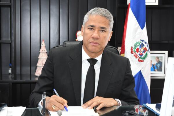 Cueto resaltó que la gestión del presidente Abinader ha impulsado importantes proyectos de infraestructura hídrica que han fortalecido el acceso al agua potable. Foto: Fuente externa 