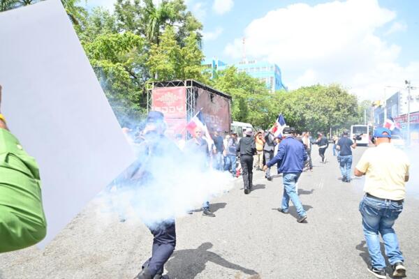 ANPA repudia brutal represión policial contra marcha pacífica de profesionales agropecuarios