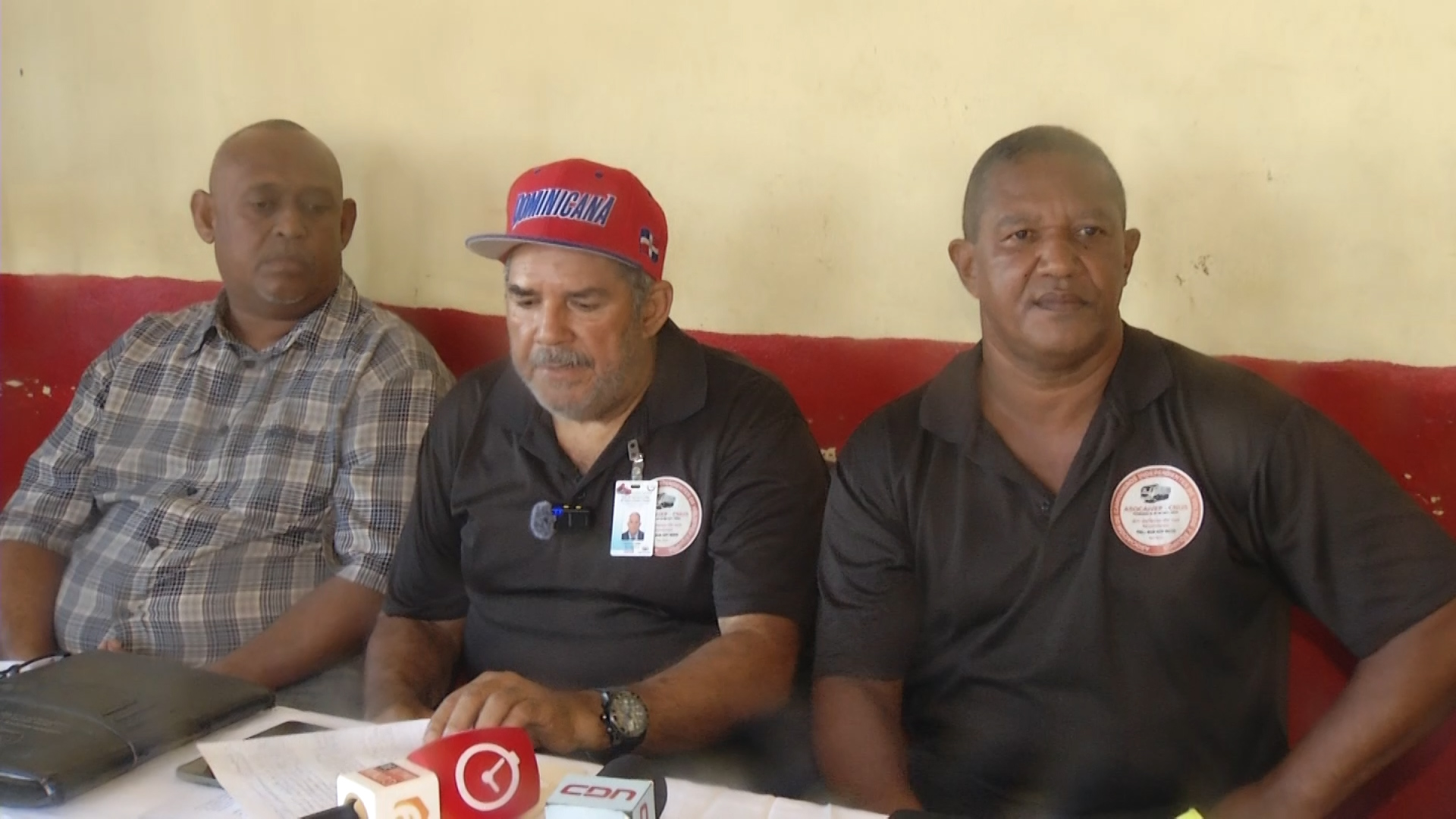 Camioneros denuncian restricciones, cobros irregulares y pérdidas millonarias