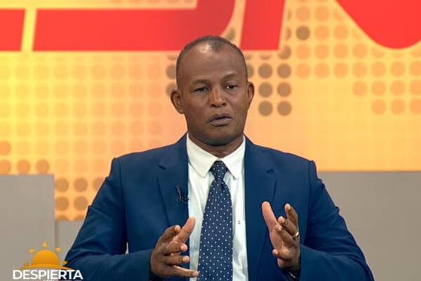 Diputado atribuye reapertura del diálogo sobre reforma laboral a presiones por la cesantía