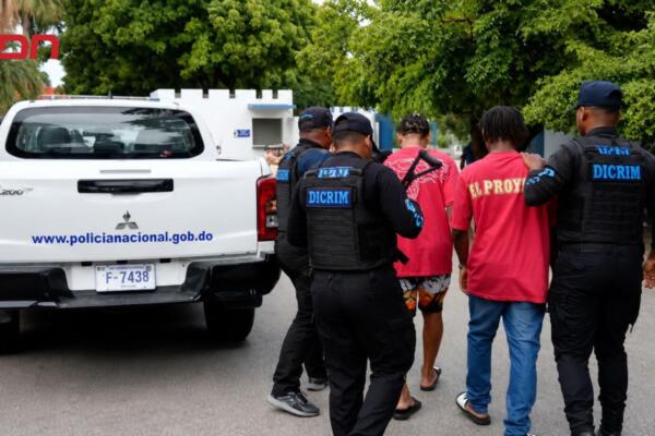 Cooperación RD-Haití permite captura y entrega de presuntos homicidas.
