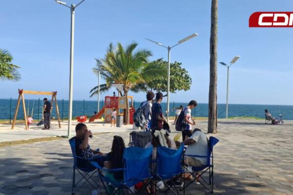 Familias disfrutaron del feriado de Corpus Christi en parques y espacios recreativos, combinando momentos de esparcimiento con reflexión sobre la fe y los valores cristianos. / Foto: Yafreisi Agüero