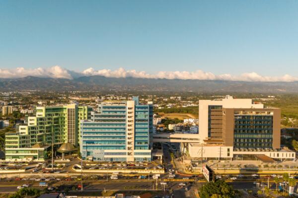 El Hospital Metropolitano de Santiago recibió la Acreditación Internacional de Servicios de Salud en categoría Platino. Foto: Fuente externa 