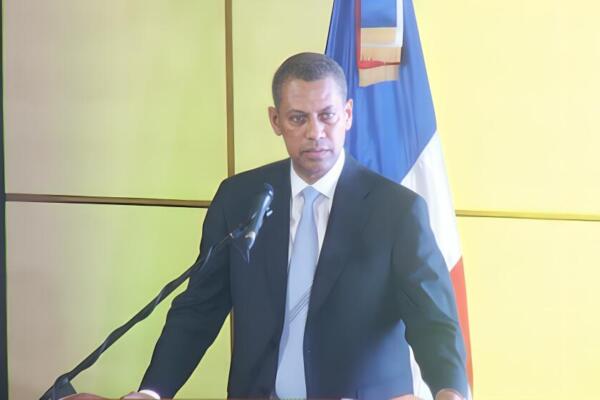 Guido Gómez Mazara, dirigente politico.