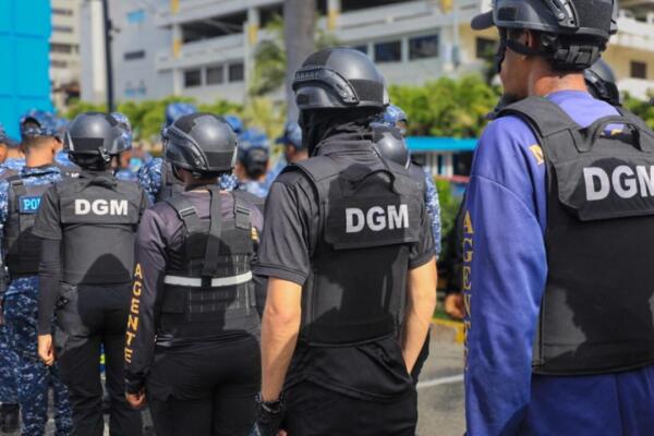 La Policía Nacional, Intrant y otras instituciones iniciaron un operativo conjunto en el GSD para fortalecer la seguridad vial y prevenir delitos.