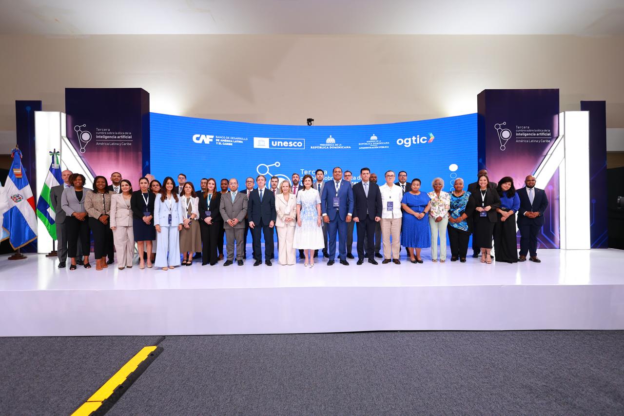 RD inaugura cumbre regional sobre ética de la IA