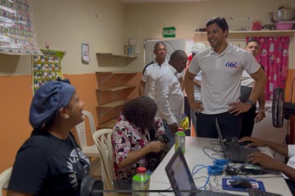 Raymond Rodríguez y Fundación GBC impactan a más de 500 personas con gran operativo médico y social en Los Ríos