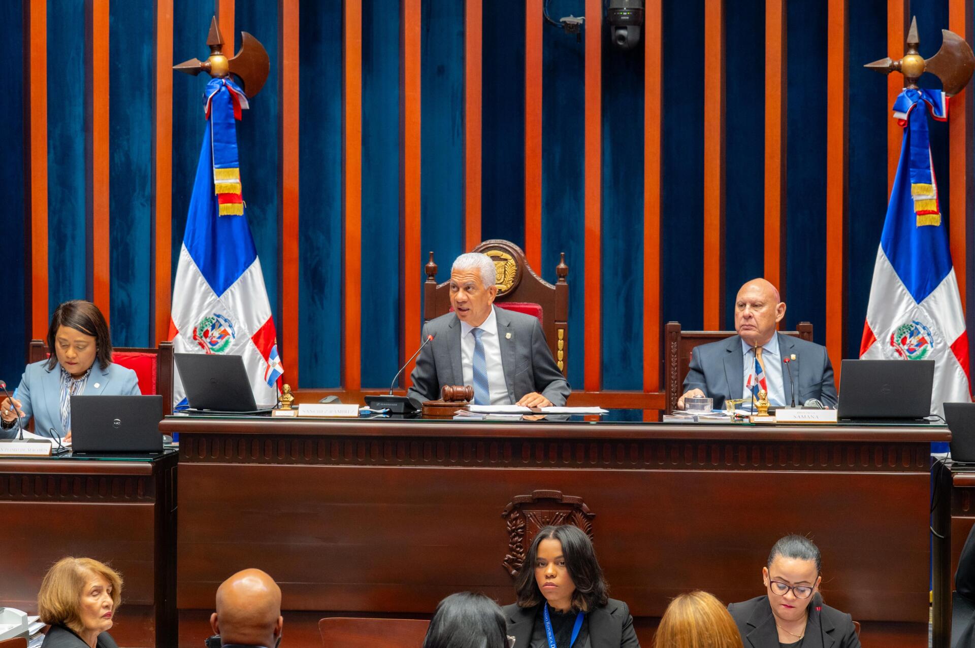 Senado acoge reformas de la Cámara de Diputados a ley de medidas económicas, simplificación fiscal