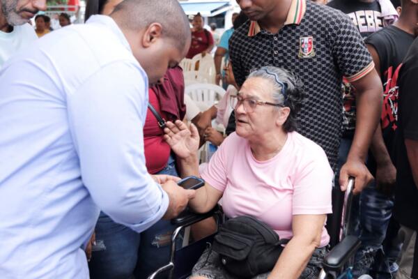 Con la entrega a 234 familias de SDN, Supérate concluye la entrega del Bono de Emergencia a más de 3,000 hogares del Gran Santo Domingo