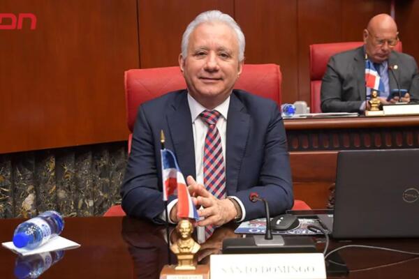 Derogan ultraje a funcionario y reducen penas por injuria
