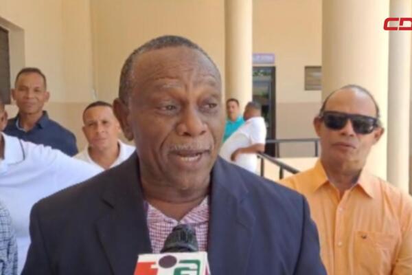 Miembros de la familia Bonilla esperan que el proceso judicial sobre extensos terrenos en Espaillat avance hacia una solución definitiva tras más de cinco décadas de litigios.