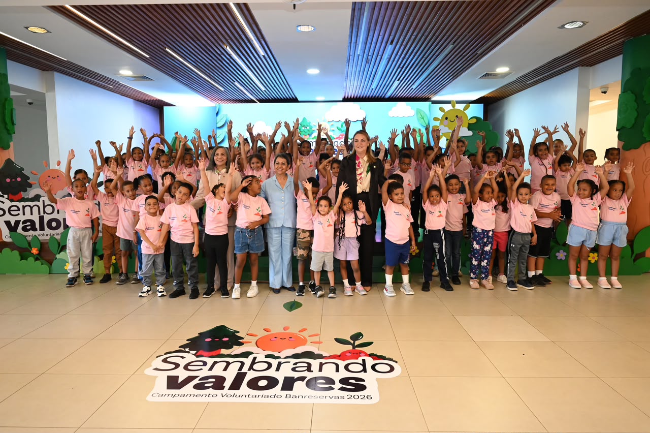 Voluntariado Banreservas inaugura campamento de verano “Sembrando Valores”