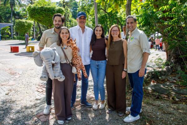 Visita del presidente Luis Abinader al Zoológico Nacional - CDN