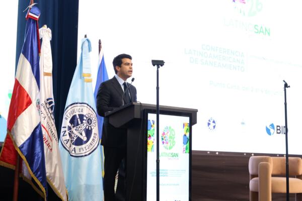 Ministerio de Salud e Inapa inauguran LatinoSan 2026 
