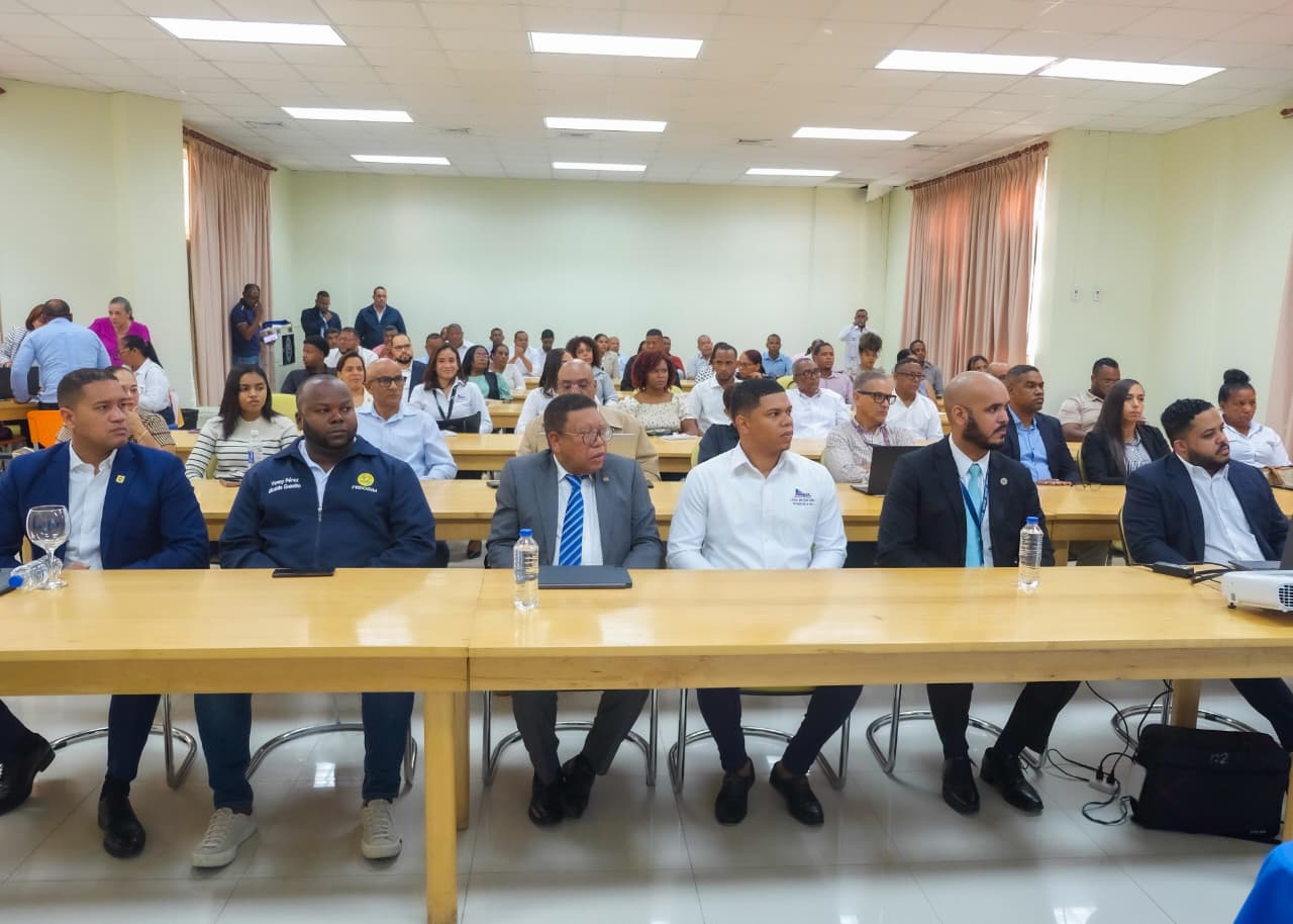 CCRD impulsa transparencia municipal en San Juan y Elías Piña