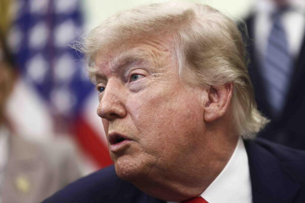 Foto de archivo del presidente de Estados Unidos, Donald Trump. EFE/JIM LO SCALZO
