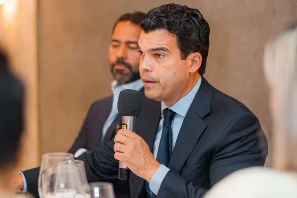 Wellington Arnaud dice perremeístas están enfocados en la cercanía con la gente