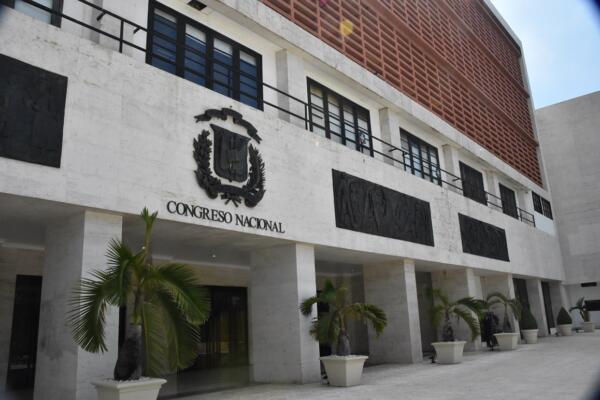 Congreso Nacional inició este lunes estudio de proyecto de ley de medidas anticrisisManuel María Mercedes, presidente de los Derechos Humanos
Foto: © Edgar Hernández
Fecha:09/10/2017