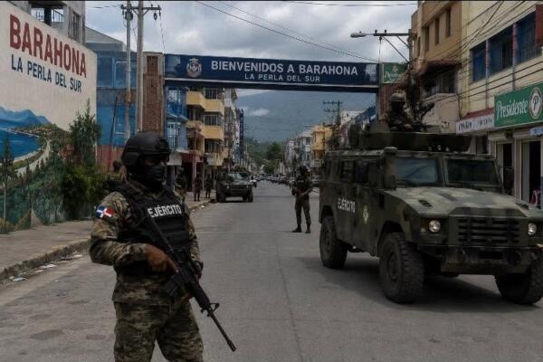 Concluyó exitosamente en Barahona marcha en defensa del Bahoruco Oriental