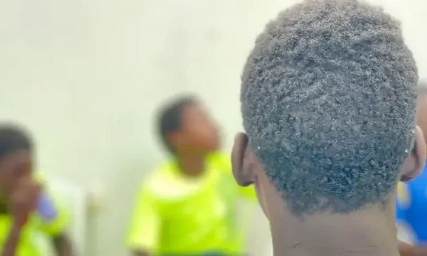 Denuncian proceso migratorio irregular en la entrada de menores haitianos a Chile