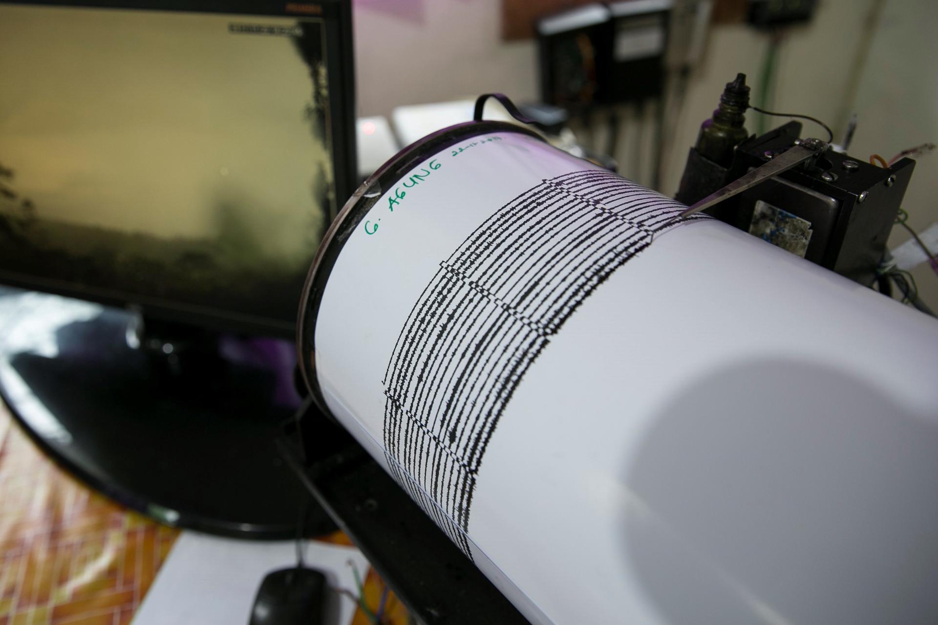 Un terremoto de magnitud 5,5 deja 13 heridos leves en la provincia china de Sichuan