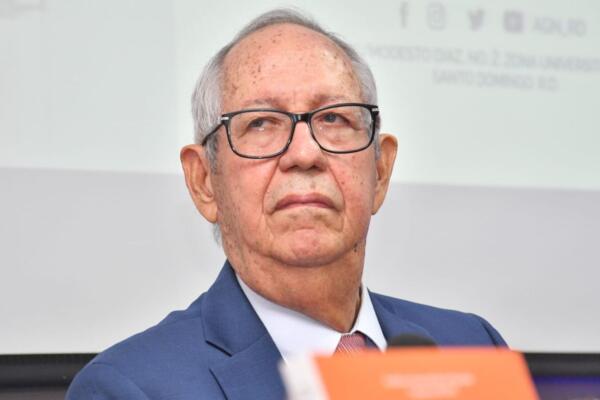 Arturo Martínez Moya, histórico cuantitativo, del economista, historiador e investigador.