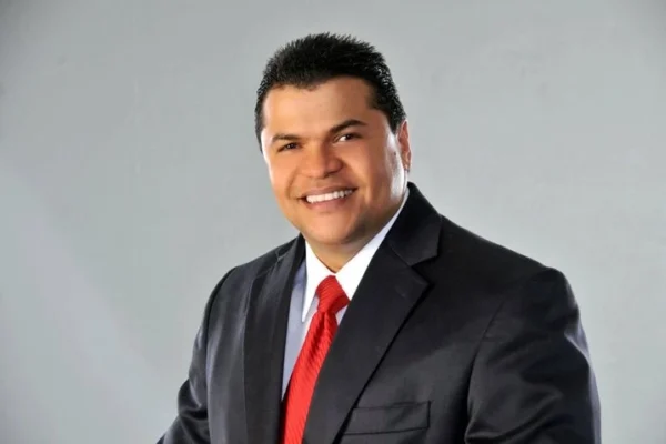 Diputado Tobías Crespo pone en circulación obra sobre la Ley 63-17