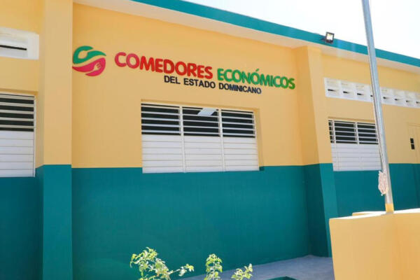 Comedores económicos de Moca niegan irregularidades y hablan de campaña de descrédito