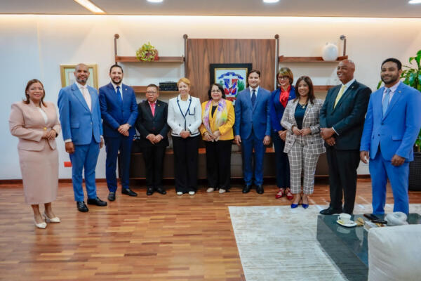 Comisión de la Cámara de Diputados resalta avances y transformaciones de la actual gestión de la Cámara de Cuentas. Foto: Fuente externa 