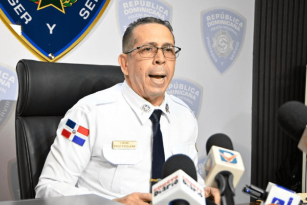 Policía Nacional investiga hallazgo de cuerpos sin vida de madre e hijo, en un apartamento de avenida Rómulo Betancourt