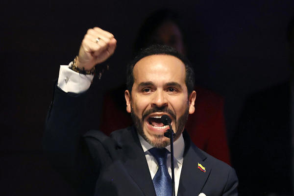 El presidente electo de Colombia, Abelardo de la Espriella, fue captado este 24 de julio, durante el evento 'CAF, un aliado estratégico de Colombia 2026-2030', en Medellín (Colombia). Fuente   externa 