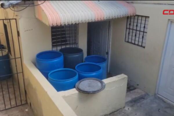 Familias exigen solución a Coraasan por falta de agua en comunidad en Santiago
