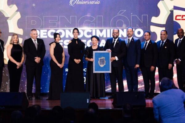Empresas y líderes de San Cristóbal destacan en el Premio Mérito 2026