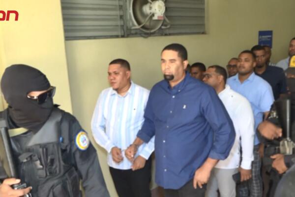 Familiares rechazan ascenso y mando de oficial vinculado a La Barranquita
