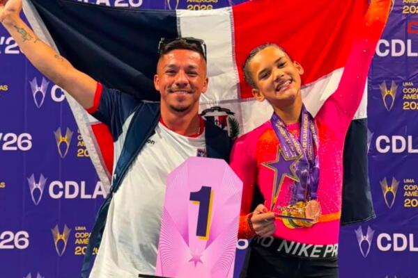 Coral Caamaño, 12 años, campeona All Around Copa de las Américas.