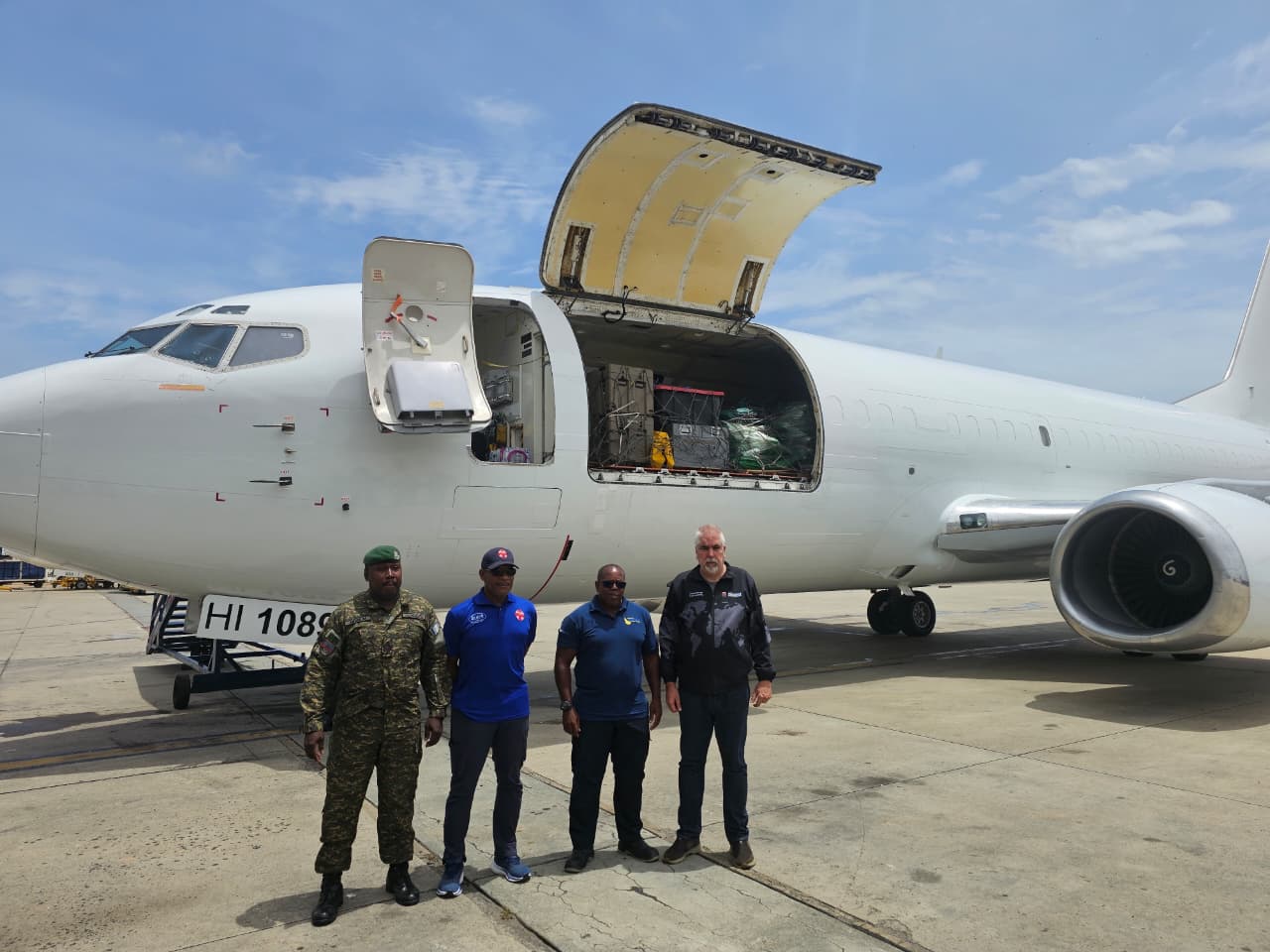 Sky High Dominicana apoya operación humanitaria de la Barbados Defence Force hacia Venezuela. Foto: Fuente externa