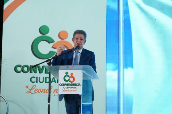 Leonel Fernández, expresidente de la República. 