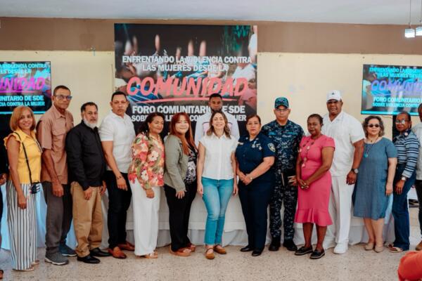 Foros locales buscan combatir violencia en hogares y barrios
