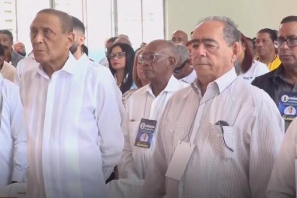 Dirigentes peñagomistas califican de positivas las protestas y cacerolazos en el país