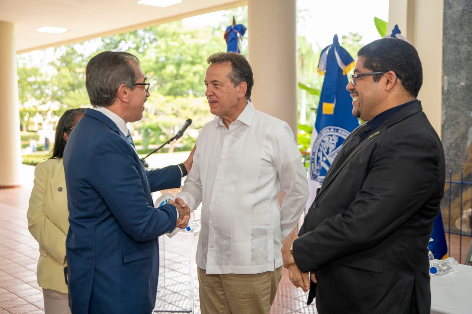 Rector electo Jorge Asjana coordina remozamiento de la Facultad de Ingeniería y Arquitectura de la UASD