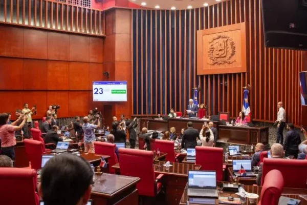 Senado aprueba en segunda lectura proyecto de ley de Reforma Policial