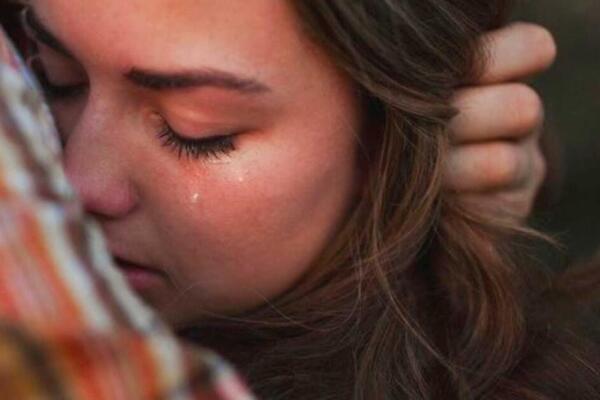 Cinco errores que ninguna mujer debería cometer por amor