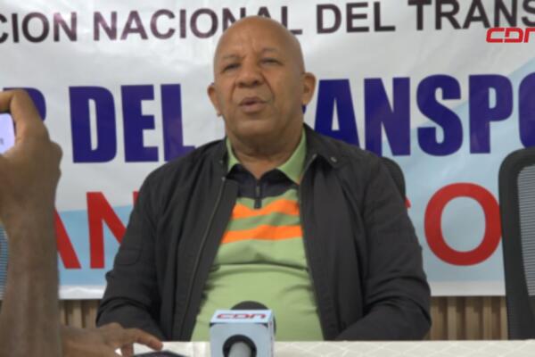 Gervasio de la Rosa, presidente de la Federación de Trabajadores del Transporte de la Región Norte (Fettranreno).