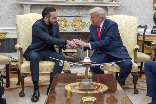 Trump recibirá a Bukele tras el aval en El Salvador a un tercer mandato presidencial. Foto: Fuente externa 