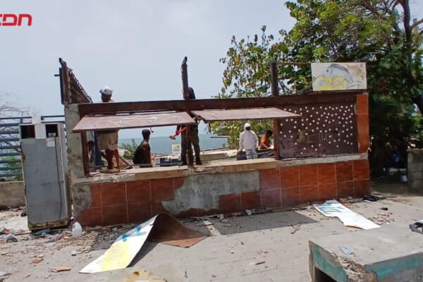 Vendedores de pescado reclaman desalojo arbitrario en Barahona.
