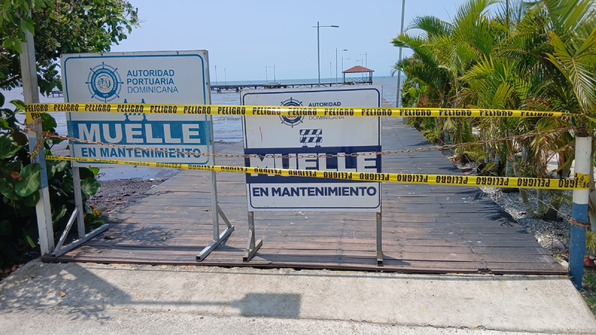 Fotografía actual del muelle pesquero y turístico de Sánchez durante los trabajos