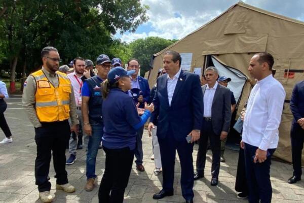 República Dominicana despliega equipo médico certificado para atender emergencia por terremoto en Venezuela. Foto: Fuente externa 