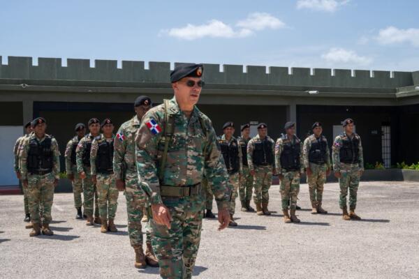 Con nuevas infraestructuras y supervisión directa, el Ejército reafirma su presencia y capacidad operativa en la frontera sur. Foto: Fuente externa 