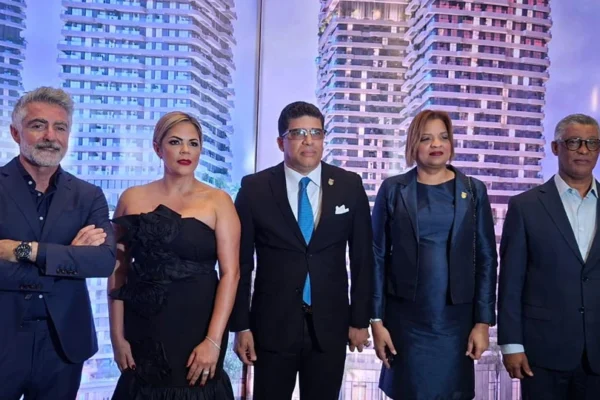 Noval Properties presenta la primera ciudad vertical frente al mar en SDE